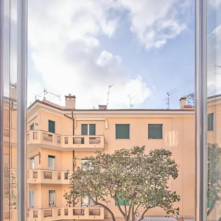 Medusa - Affresco Finale Ligure