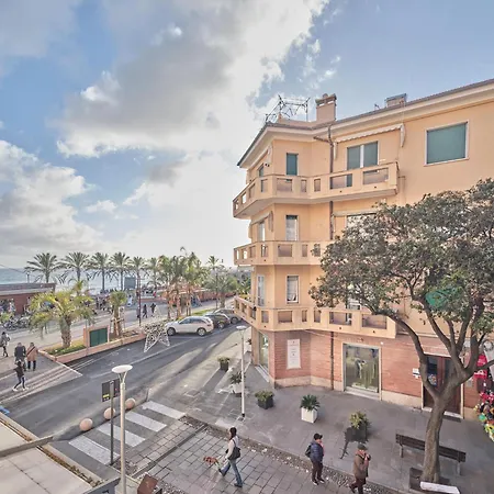 Medusa - Affresco Apartment *